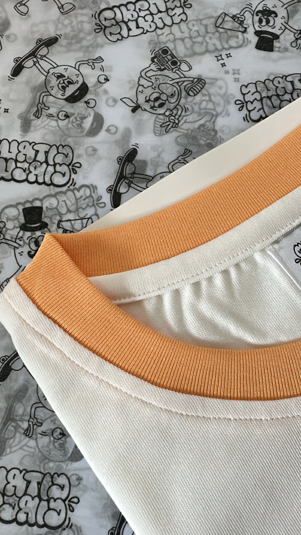 Starburst OG Tee - SECONDS