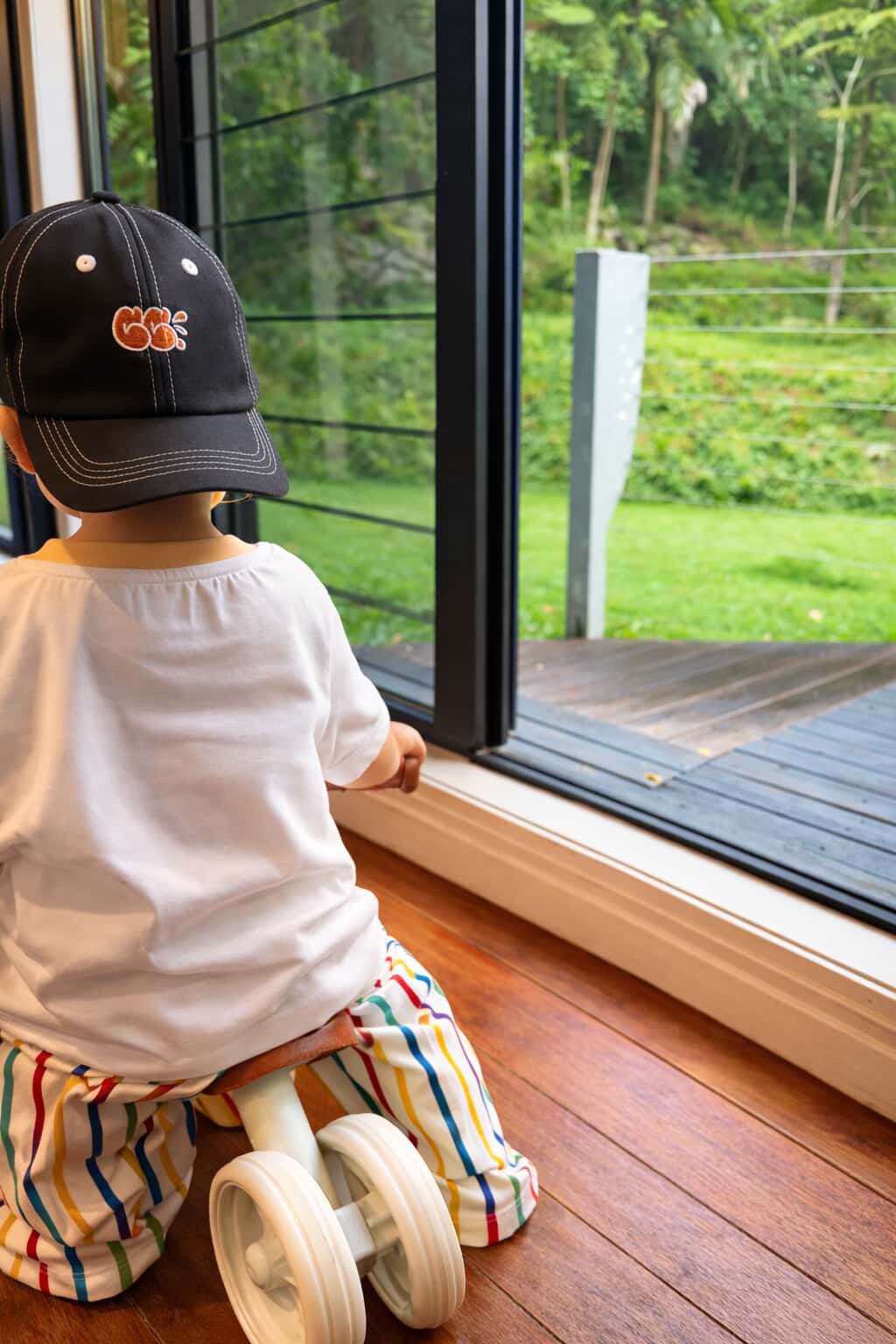 Citrus Circus Starburst OG Tee - oversized white kids tee seconds