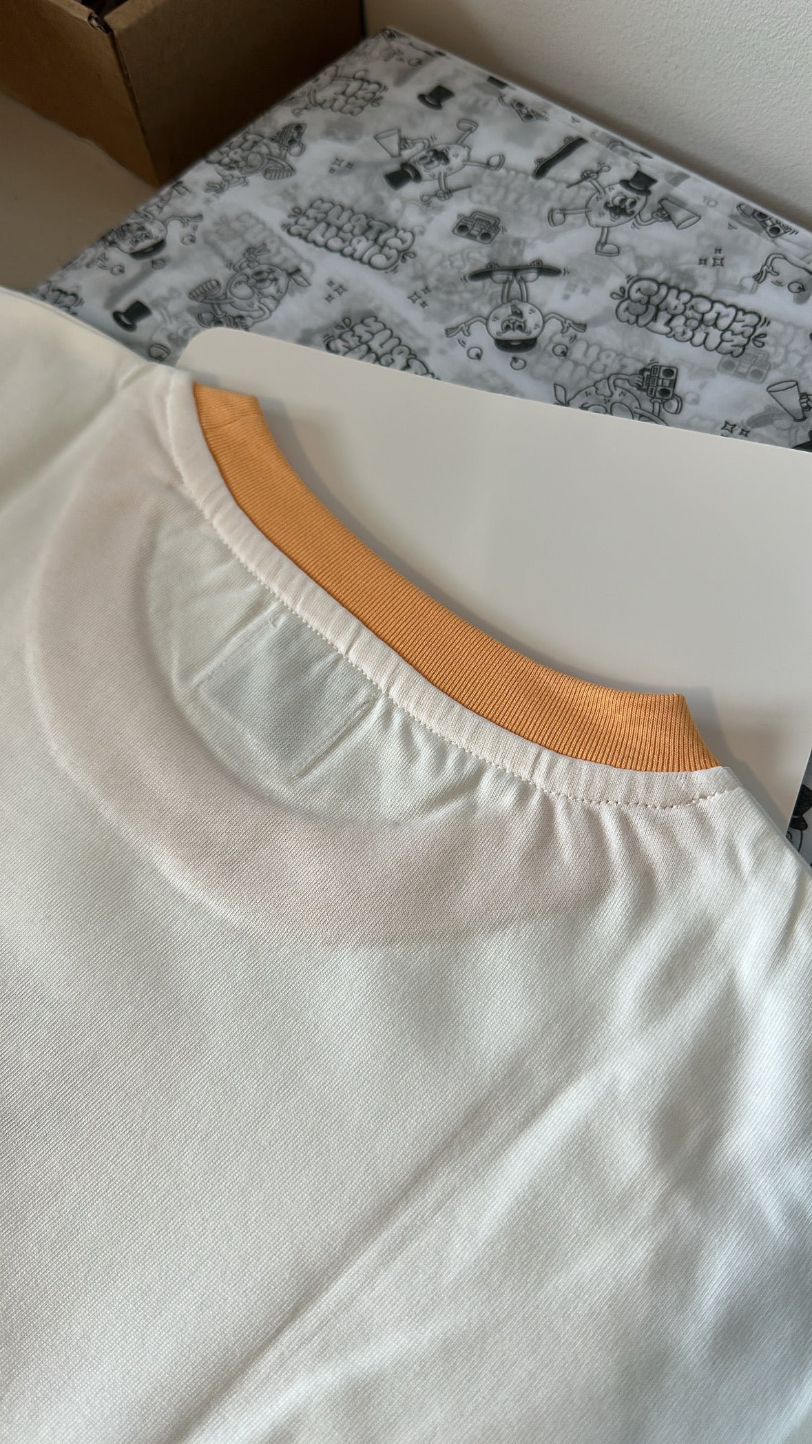 Starburst OG Tee - SECONDS